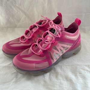 Nike Air Vapor Max Pink Sneakers